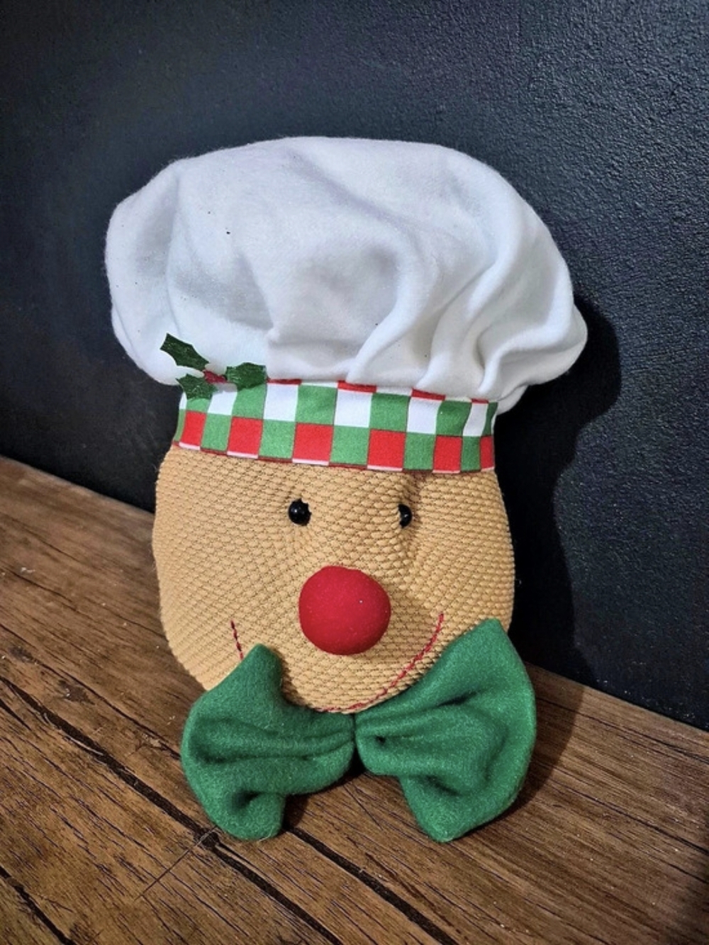 Holiday Chef Clown Decor Brown Green